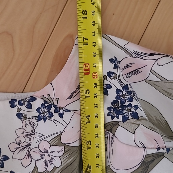 Dress by suzy shier - Picture 7 of 9